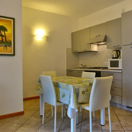 Riello Appartaments Apartamento Puegnago